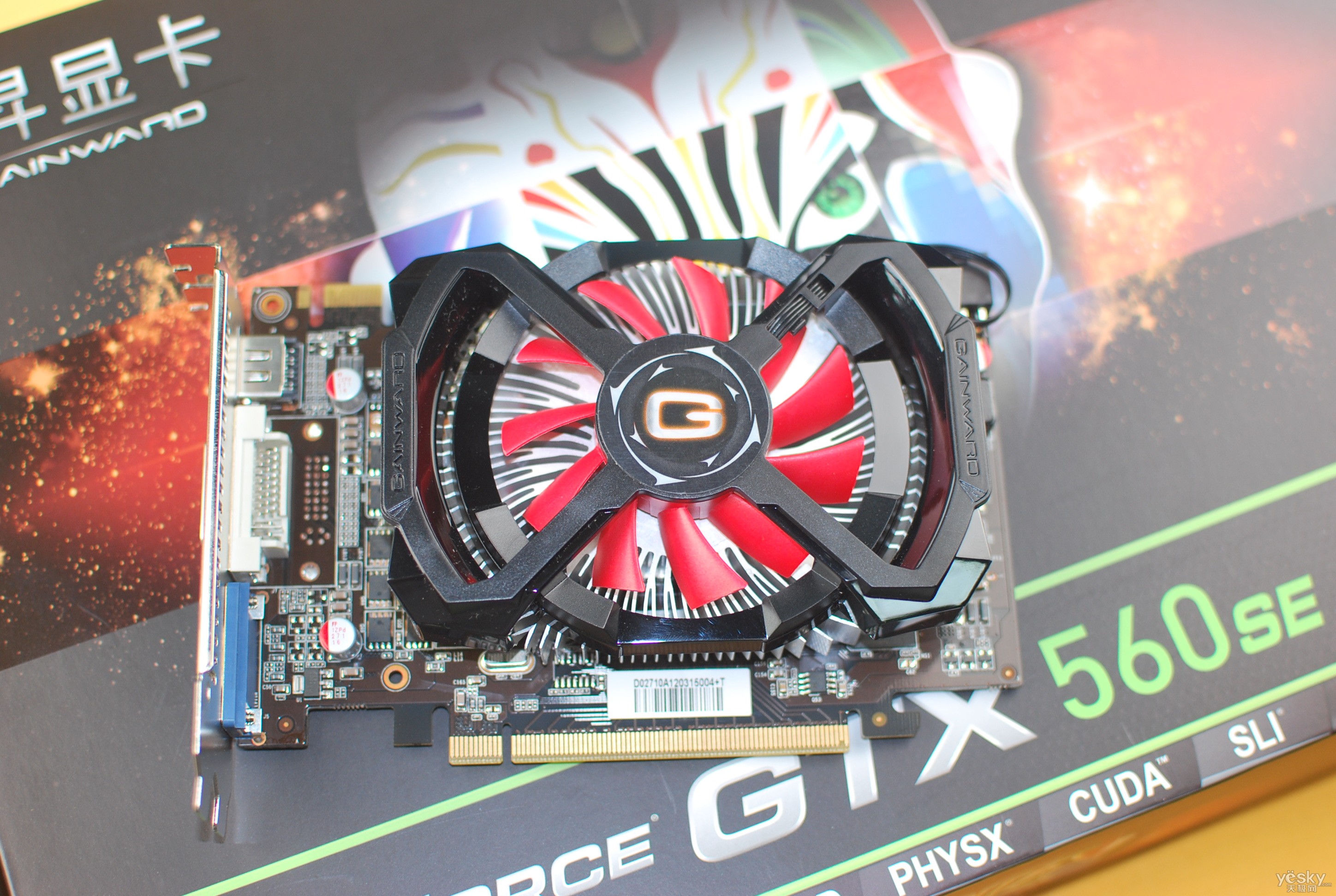 秒杀中端 耕升gtx560se 899元送百元电话卡