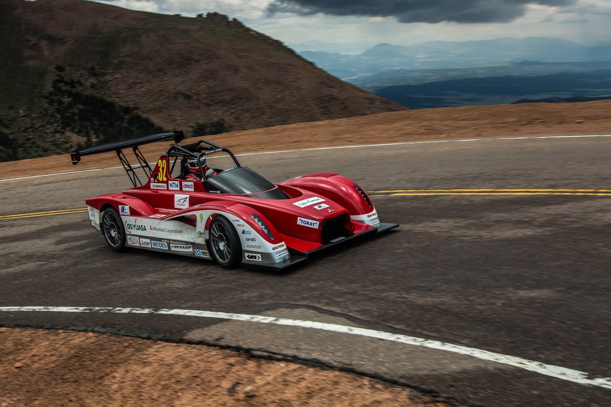 61EU78Z079YB_mitsubishi-evo-2-pikes-peak.jpg