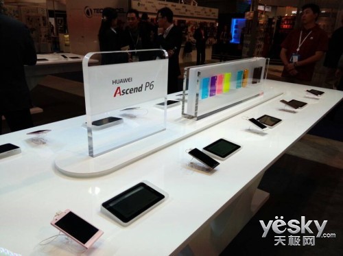 ces 2014:华为展台直击 重点布局4g终端