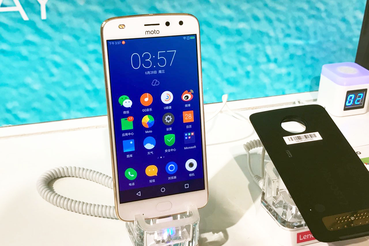 体验优于性价比 moto zplay专注极致用户