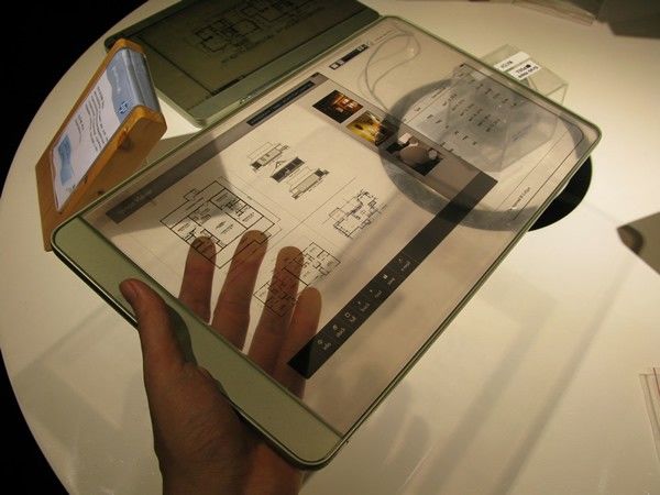 超前设计 惠普展示最新透明概念平板电脑