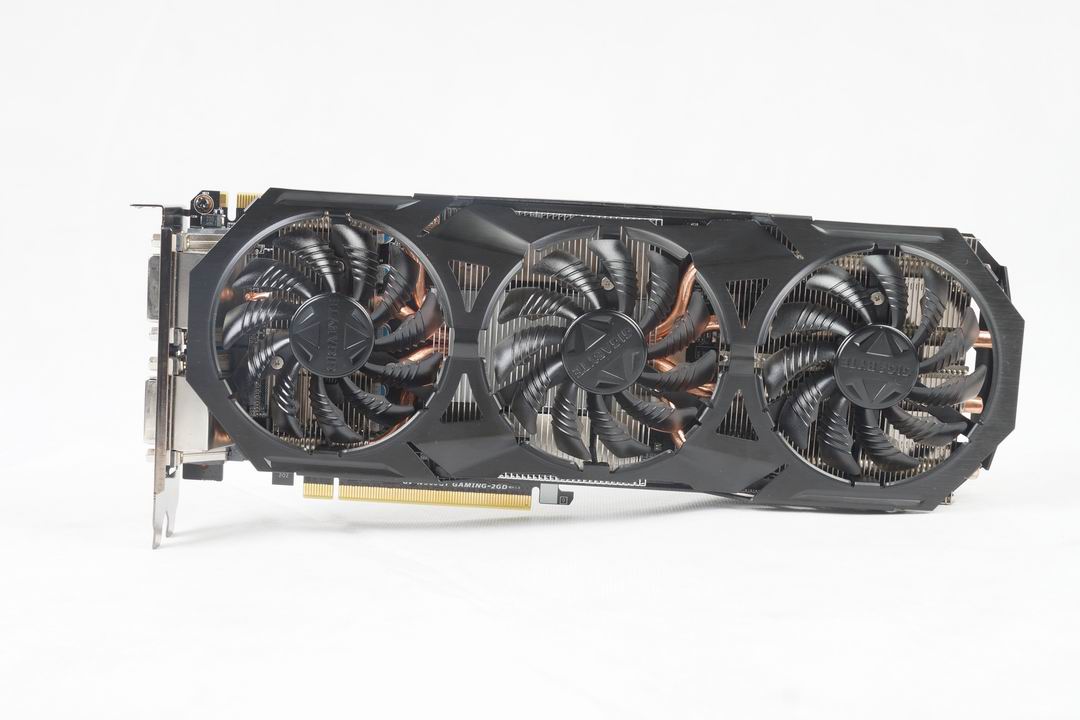 在沉默里爆发! 技嘉gtx960显卡评测