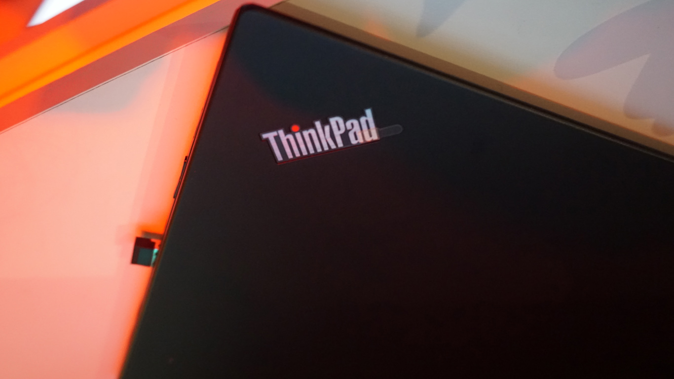 小黑 thinkpad x1 yoga現場速評