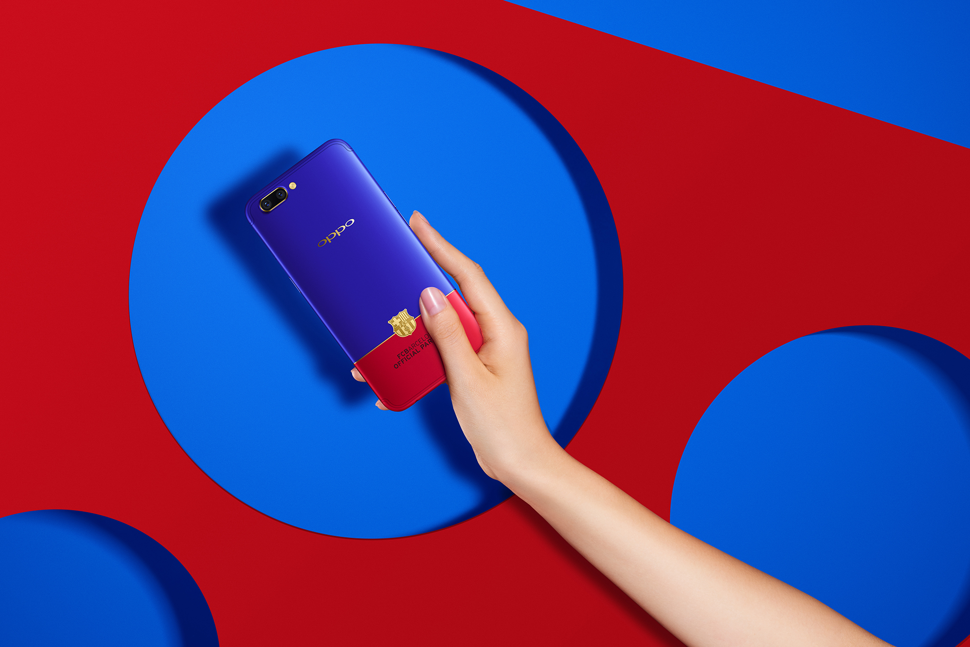 苛求完美 oppo r11巴萨限量版撞色更出彩