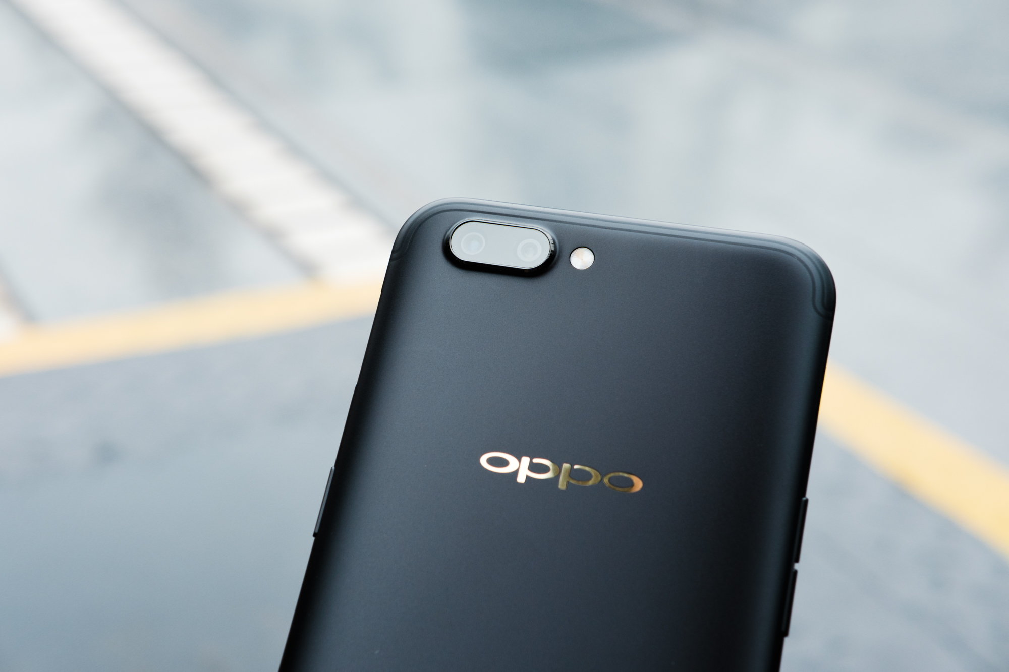 oppor11主题壁纸,oppo官方壁纸高清 全套定制oppo r11易烊千玺限量版图赏