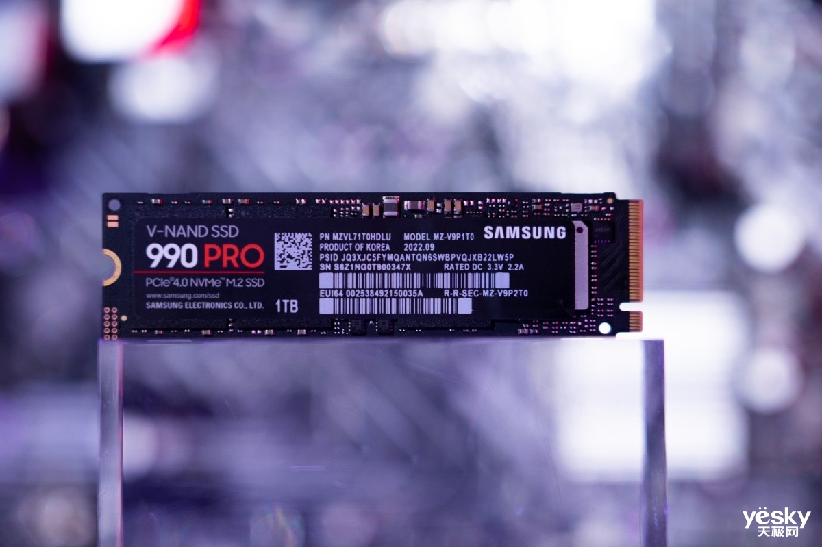 再探PCIe 4.0速度新高三星990 PRO 1TB版本体验评测一_天极网